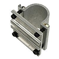 Mega-Track Hanger Short